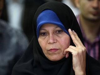 فائزه هاشمی: فروپاشی محتوایی حکومت اتفاق افتاده است