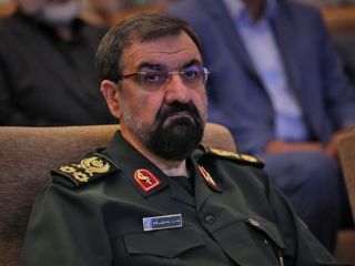 محسن رضایی: سعی می‌کنم دیگر در توییتر درباره جنگ ننویسم