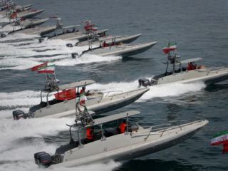 فرمانده نیروی دریایی سپاه: قایق‌های تندروی سپاه رادارگریز و مجهز به موشک‌های جدید می‌شود