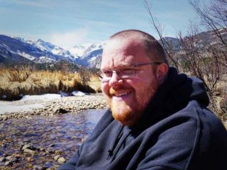 روزی که باور کردم پیغمبر هستم خانه ام را ترک کردم