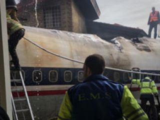 چرا هواپیمای سانحه دیده نوشته و آرم ندارد؟