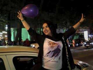 چرا در ایران انقلاب نمی‌شود؟