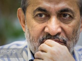 شرط قذافی برای دادن موشک به ایران: یکی از آنها را به سمت عربستان شلیک کنید