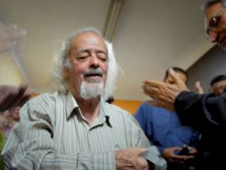 محمد ملکی:ما چگونه روشنفکری بودیم که در ظلمات نادانی به خمینی اعتماد کردیم؟