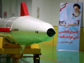 رونمایی سپاه از موشک بالستیک «دزفول» در شهر زیرزمینی موشک‌های بالستیک