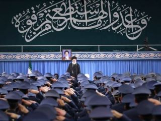 خامنه‌ای: به حضرات آمریکایی بگویم: مرگ بر آمریکا یعنی مرگ بر ترامپ و جان بولتون و پمپئو