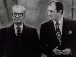 اردشیر زاهدی: اگر از بیماری شاه خبر داشتم به مردم می‌گفتم