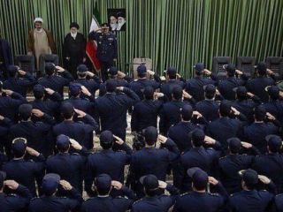 جنجال سلام نظامی همافران به علم‌الهدی