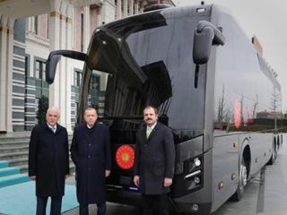 هدیه جدید قطر به اردوغان , این بار یک اتوبوس مجلل
