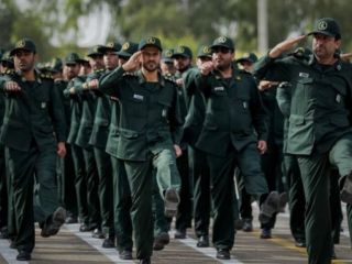 حقوق اعضای سپاه از ۵۰۰ هزار تومان تا دو میلیون تومان افزایش می‌یابد