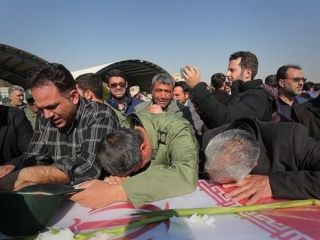 حمله انتحاری در ایران؛ آیت‌الله خامنه‌ای سپاه را موظف به پی‌گیری 'قصور احتمالی' کرد