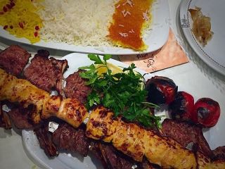 گرانی گوشت و کاهش مشتری یک‌چهارم رستورانها را در تهران تعطیل کرد