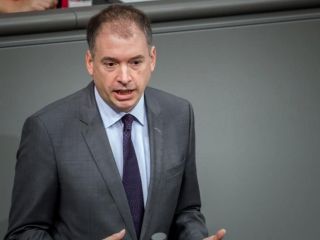 حضور وزیر مشاور آلمان در جشن سفارت ایران؛ جنجال برانگیز شد