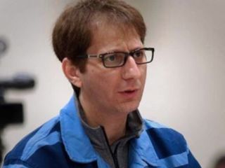 دادستان تهران: بابک زنجانی بدهی‌اش را بپردازد عفو می‌شود