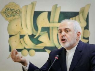 ظریف: امیدوارم استعفایم تلنگری برای بازگشت وزارت خارجه به جایگاه قانونی‌اش باشد