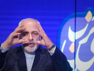 پمپئو: ظریف و روحانی مردان خط مقدم مافیای فاسد مذهبی‌اند