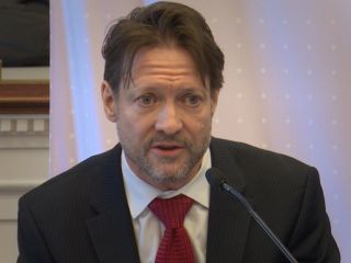 مقام دولت آمریکا: در حالی که اقتصاد ایران در سراشیبى است، ایران ۱۶ میلیارد دلار برای پشتیبانی از بشار اسد از دست داد