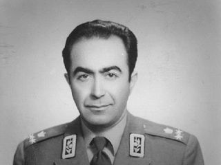 ناگفته های ماجرای دستگیری ارتشبد حسین فردوست، دوست صمیمی شاه از زبان فارس نیوز