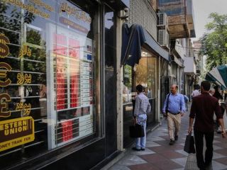 بازار آشفته ارز با قیمت‌های متفاوت و گیج‌کننده‌ + قیمت امروز دلار, یورو و پوند