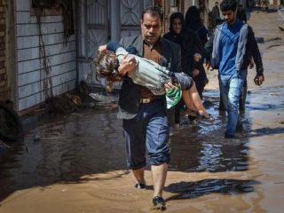 وزیر راه و شهرسازی: با ساخت و ساز غلط مسیل‌ها مسدود شدند