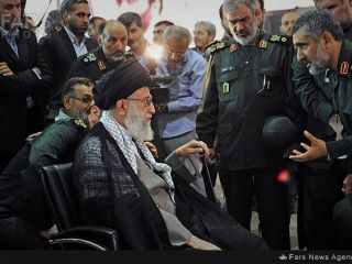 اقدام جدید امریکا، ایران را به کدام سو می‌برد؟ پوشیدن یا درآوردن لباس سپاه