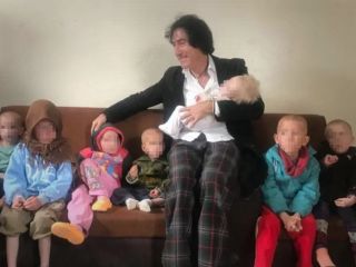 پدربزرگ سوئدی توانست ۷ نوه دختر داعشی اش را در سوریه پیدا کند