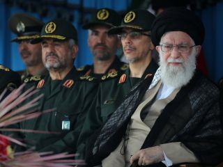 ترس نظام جمهوری اسلامی از فروپاشی