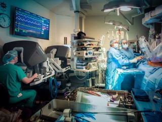 اعزام دانشجو برای دوره های بلند مدت رشته های تخصصی علوم پزشکی متوقف شد