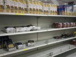 خبر افزایش ۷۰ درصدی قیمت ماکارونی در ایران موجب هجوم مردم و نایابی این محصول شد