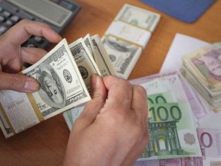 قیمت دلار, یورو , پوند ,سکه و طلا در بازار امروز چهار شنبه ۱۸ اردیبهشت