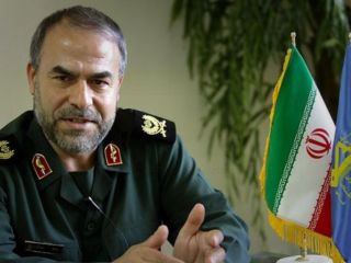 پاسخ سپاه به پیشنهاد ترامپ : جرات اقدام نظامی علیه ما را ندارید ، مذاکره ای با آمریکا انجام نخواهدشد