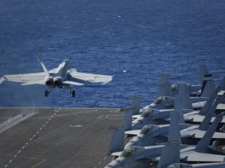 کارشناسان امور ایران در مورد رویارویی احتمالی ایران و آمریکا چه می گویند؟