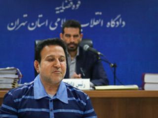 حسین هدایتی به ۲۰ سال حبس و بازگرداندن نیم تریلیارد تومان به بانک سرمایه محکوم شد