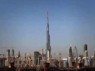 امارات برای اولین بار به ۶۸۰۰ سرمایه گذار در این کشور اجازه اقامت دائم اعطا می کند