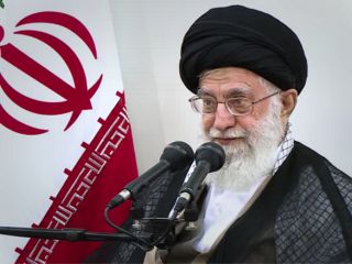 نشانه‌های زوال عقل رهبر جمهوری اسلامی - مقاله ای از مجتبی واحدی