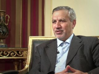 عطاءالله مهاجرانی ترامپ را فرشته نجات ایران خواند