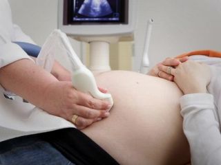 سونوگرافی از جنین؛ تجارتی پردرآمد برای پزشکان در آلمان