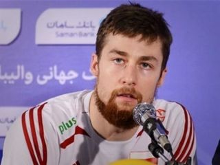 محرومیت والیبالیست لهستانی به دلیل «بدذات و لعنت شده » نامیدن ایرانی ها