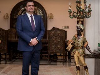 لابی پرهزینه یک شیخ عراقی برای ترغیب ترامپ برای حمله به ایران