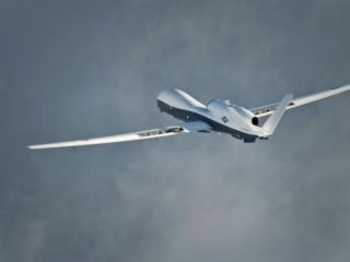 سپاه :پهپاد تجسسی آمریکا را سرنگون کردیم /آمریکا : پهپاد در آسمان ایران نبود