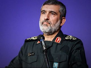 سردار حاجی‌زاده: می‌توانستیم هواپیمای آمریکا را هم با ٣۵سرنشین سرنگون کنیم، اما نکردیم