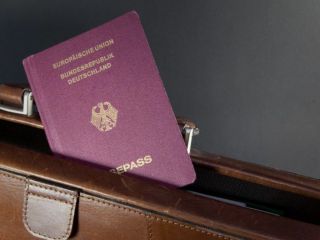 دریافت و نگهداری گذرنامه آلمانی برای خارجی‌ها دشوارتر از پیش می‌شود