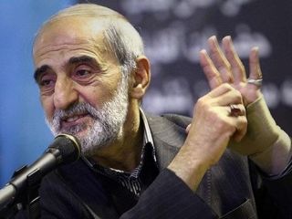 حسین شریعتمداری , ظریف را متهم به «دعوت از آمریکا برای نابودی ایران » کرد