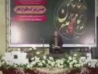 وقتی مجری برنامه مغز و زبانش هنگ کرد