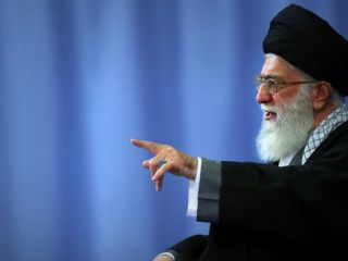 خامنه‌ای: حج یک کار سیاسی است