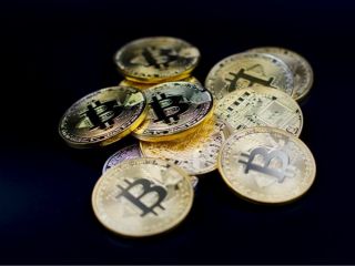 تمام چیزهایی که باید در باره استخراج بیت کوین در ایران بدانید