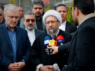 بازداشت اکبر طبری پور; «عنصر فاسدی که دو رئیس قوه را بیچاره کرد»