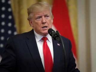 دونالد ترامپ: ناو جنگی آمریکا یک پهپاد ایرانی را در تنگه هرمز سرنگون کرد