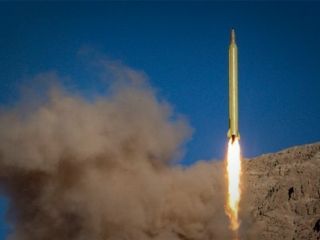 سی ان ان: ایران یک موشک بالستیک با برد هزار کیلومتر را با موفقیت آزمایش کرد