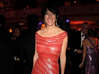 زن بریتانیایی دلال سکس و یافتن دختران زیر سن قانونی برای جفری اپستین بود